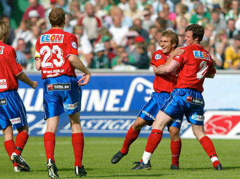 Öster glädje Johan Svensson och Markus Jonsson, Öster.
