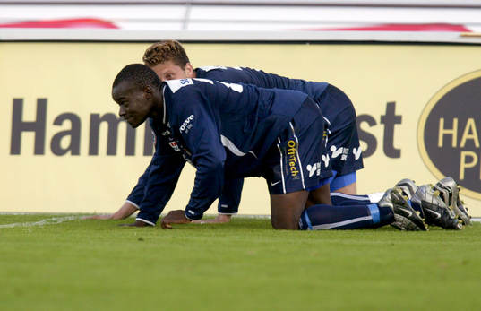 0-2, Edwin Pihri och Paulinho Guara, målgest, krypande