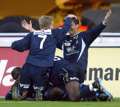 Grattis Paulinho Guara. David Marek grattar