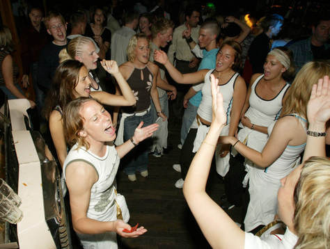Hanna Ljungberg och de andra tjejerna i Umeå dansade i