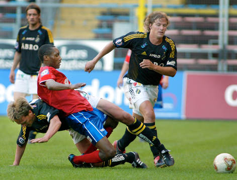 Atiba Hutchinson, Öster och Svante Samuelsson, AIK