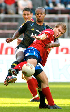 Benjamin Kibebe, AIK och Johan Svensson, Öster