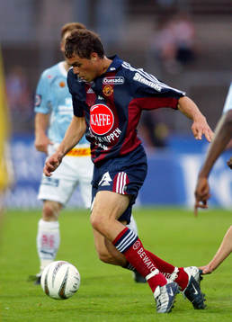 Matchens gigant, Johan Elmander, Djurgården drar fram