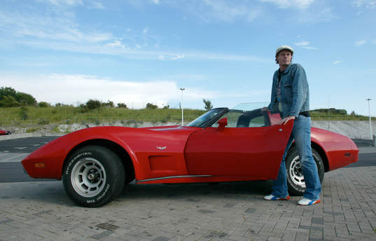 Andreas Yngvesson, Malmö, med sin Corvette
