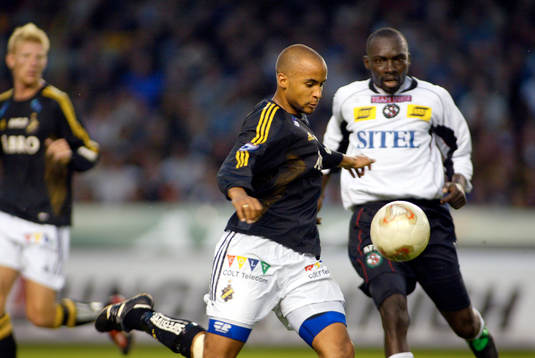 Jimmy Tamandi, AIK och John Oyuga, Örebro
