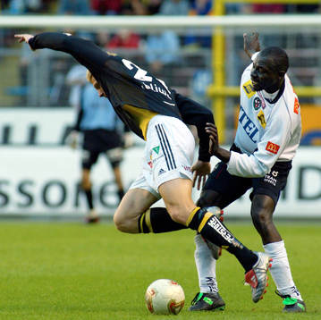 Fredrik Björk, AIK och Paul Oyuga, Örebro