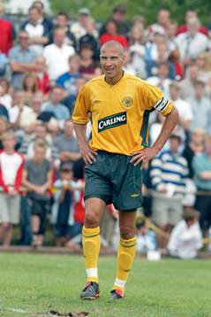 Henrik Henke Larsson, Celtic