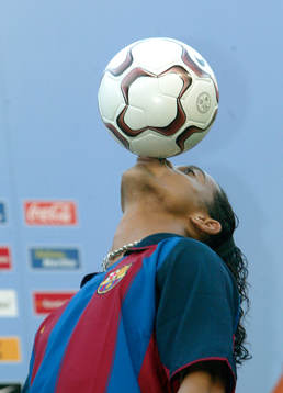 Ronaldinho, Barcelona