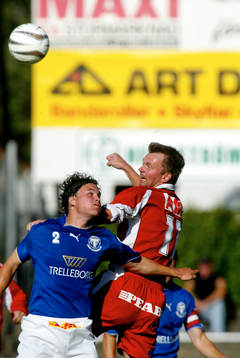 Jens Sloth, Trelleborg nickduellerar med Patrik Larsson,