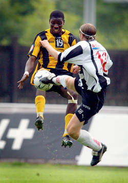 Jimmy Dixon, Häcken