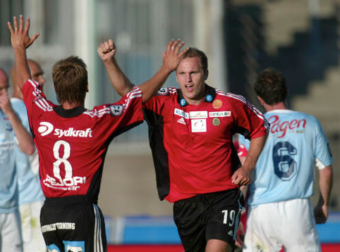 0-1 Jonas Wallerstedt, grattas av Daniel Näsholm