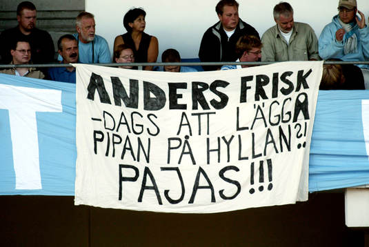 Banderoll, publikens missnöje med Anders Friski