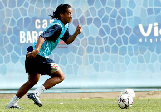 Ronaldinho, Barcelona