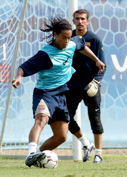 Ronaldinho, Barcelona