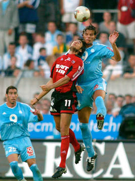 Nicolas Laspalles, Guingamp och Daniel van Buyten, Marseille