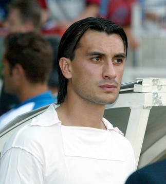 Hakan Yakin, Paris St Germain
