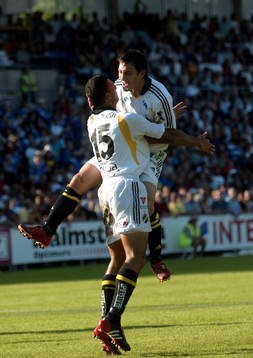 Arash Talebinejad, AIK gratuleras av Stefan Ishizaki