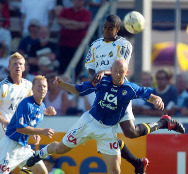 Benjamin Kibebe och Mattias Thylander. Nickduell