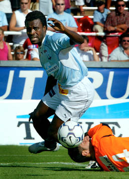 Peter Ijeh, Malmö gör 1-0 bakom Dime Jankulovski, Örgryte