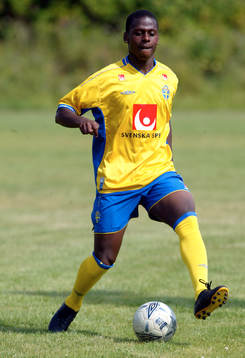 Martin Mutumba, Sverige
