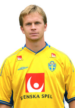 Tobias Linderoth, Sverige