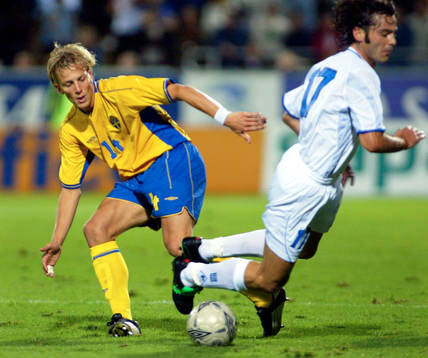 Erik Edman, Sverige och Zissis Vryzas, Grekland