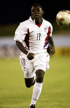 Den 14-åriga supertalangen Freddy Adu, USA in actin