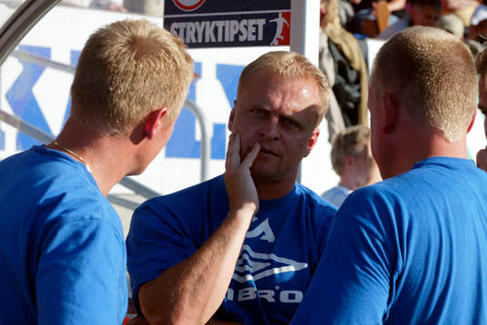Problem för Jonas Thern, tränare i Halmstad