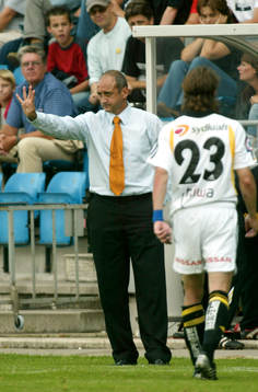 Mats Rubarth, AIK vandrar av planen - utvisad - Richard