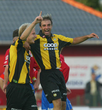 Hammarbys målskyttar; Mikael Andersson (3) och Kennedy