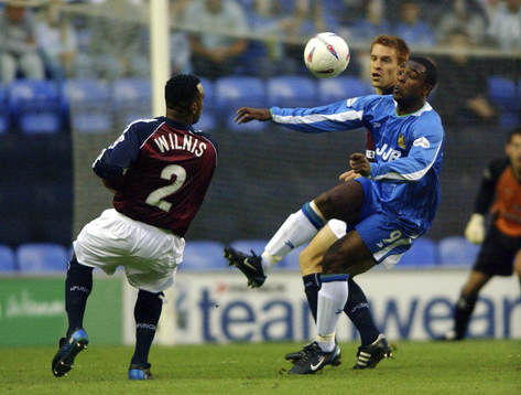Nathan Ellington, Wigan,  Richard Naylor och Fabian Wilnis,