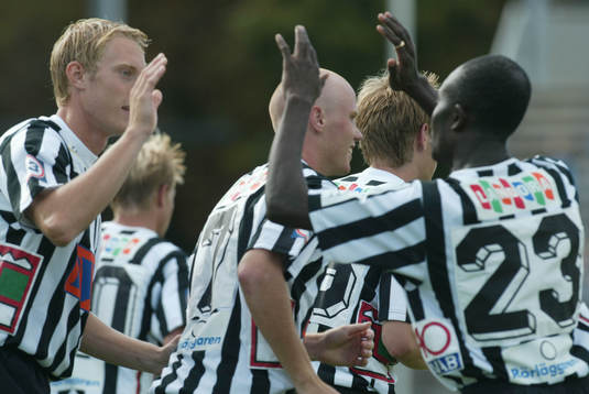 Jones Kusi-Asare grattas