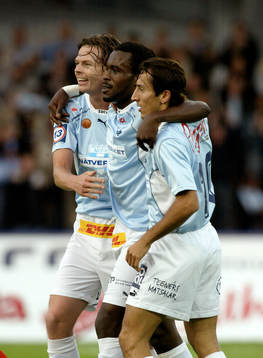 Peter Ijeh, Malmö kramas om av Andreas Yngvesson och Louay