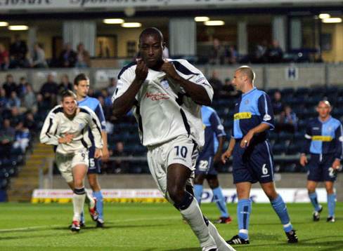 Fotboll, Division 2, Wycombe Wanderers - Sheffield