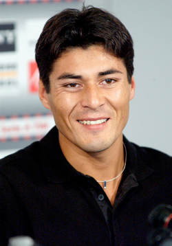 Julio Ricardo Cruz, Inter. Porträtt