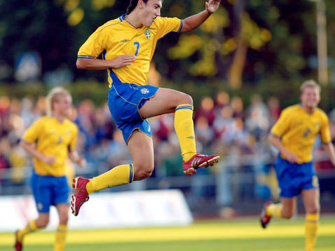 Stefan Ishizaki jublar