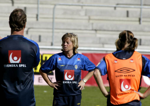 Fotboll, Dam, Sverige, Träning, Marika Domanski Lyfors