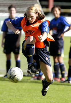 Fotboll, Dam, Sverige, Träning, Salina Olsson
