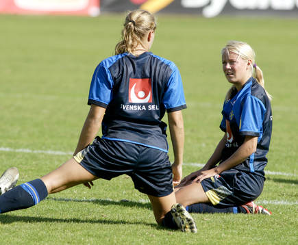 Fotboll, Dam, Sverige, Träning, Josefine Öqvist