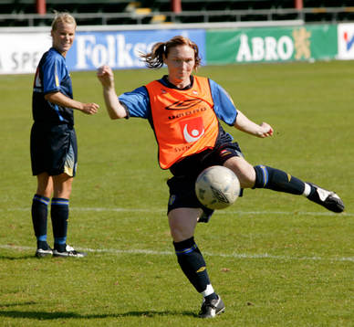 Fotboll, Dam, Sverige, Träning, Frida Östberg