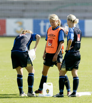 Fotboll, Dam, Sverige, Träning, Josefine Öqvist