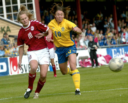 Hanna Ljungberg stöter framåt