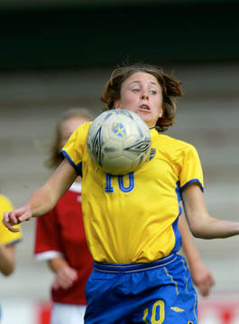 Hanna Ljungberg, nedtagning på bröstet