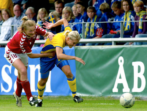 Fasthållning, Josefine Öqvist