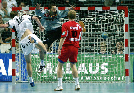 Kiel - Essen:  Martin Boquist, Kiel gör mål