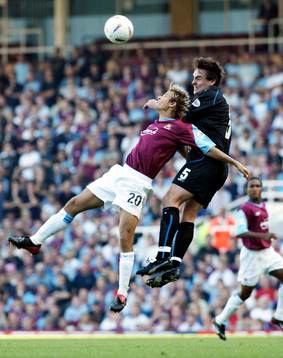 Niclas Alexandersson, West Ham och Steve Brown, Reading