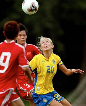 Josefine Öqvist, Sverige
