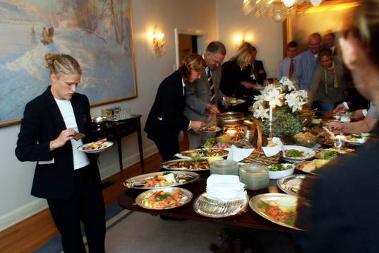 Damlandslaget besöker Sveriges Ambassad  i Washington.