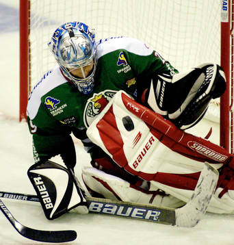 Jonas Fransson, målvakt, Rögle räddar