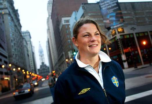 Caroline Jönsson, Sverige